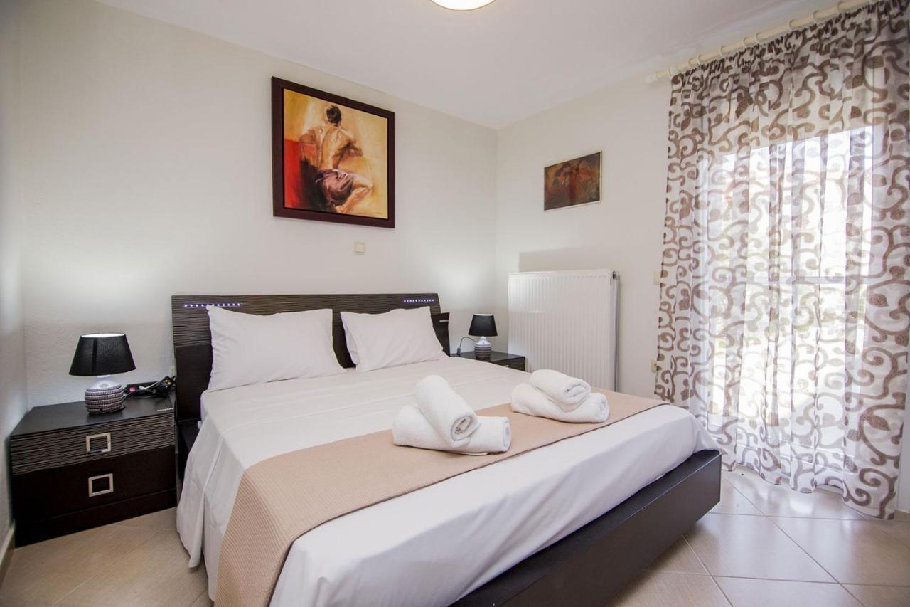 Kasta Bnb Ofrínion Dış mekan fotoğraf