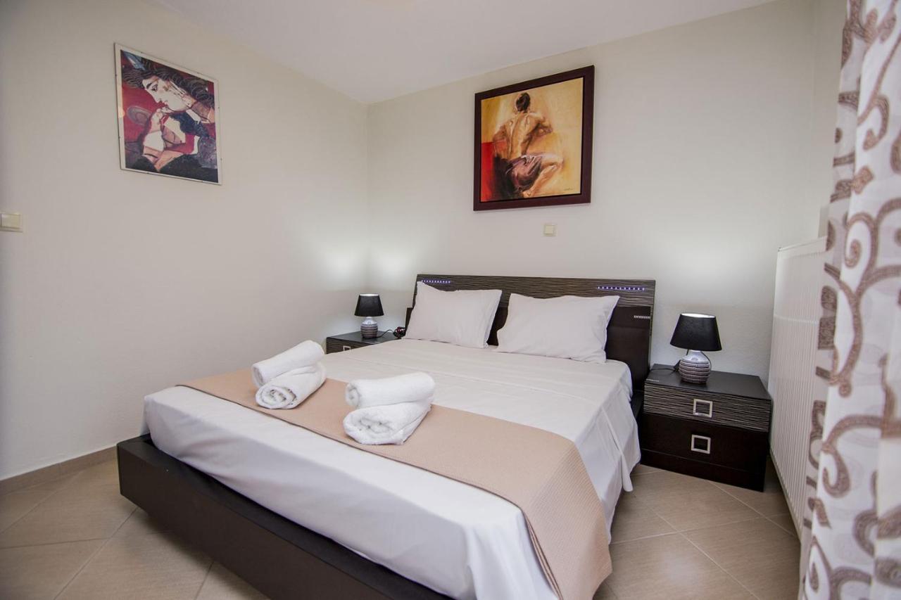 Kasta Bnb Ofrínion Dış mekan fotoğraf
