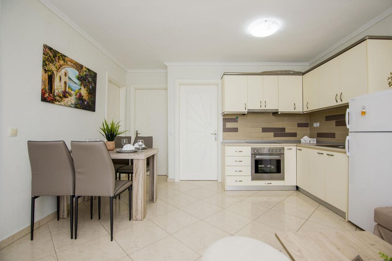 Kasta Bnb Ofrínion Dış mekan fotoğraf