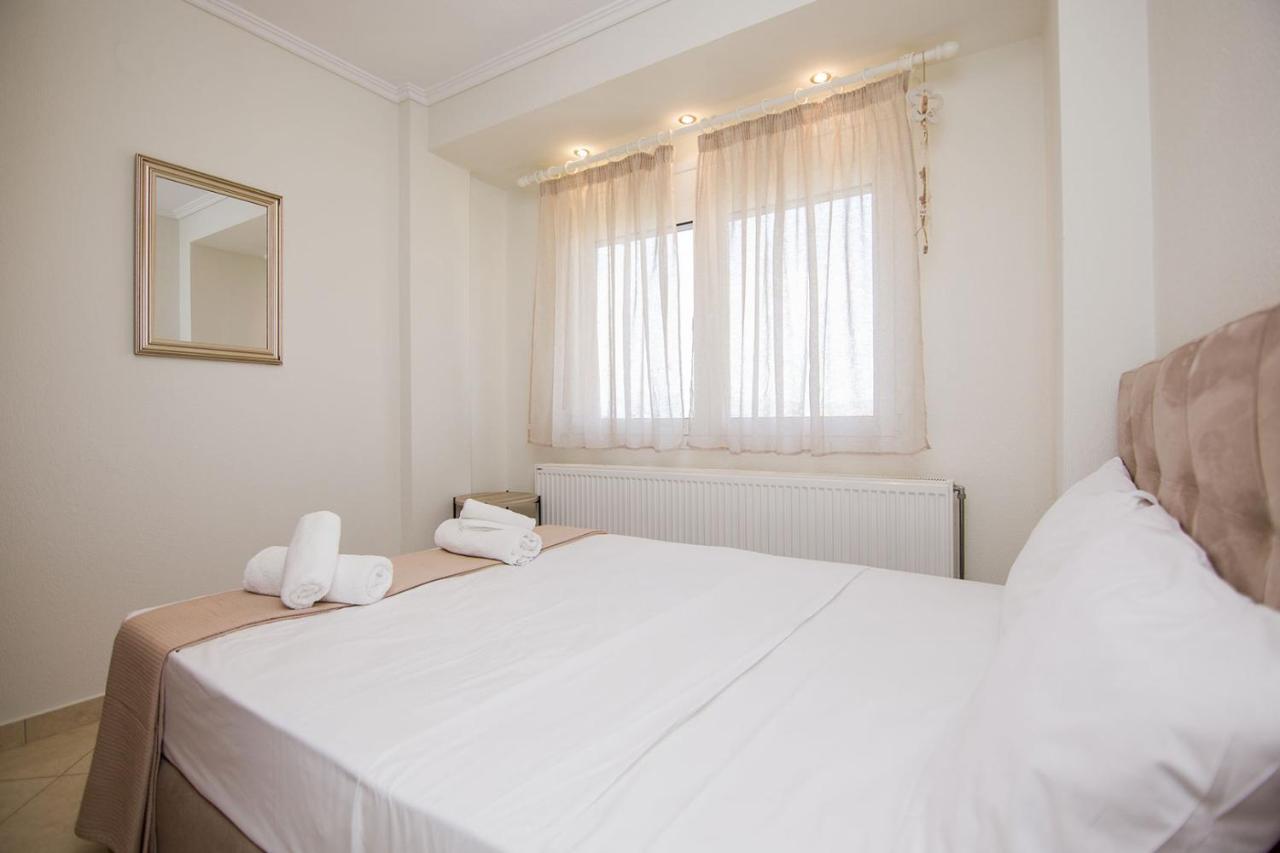 Kasta Bnb Ofrínion Dış mekan fotoğraf