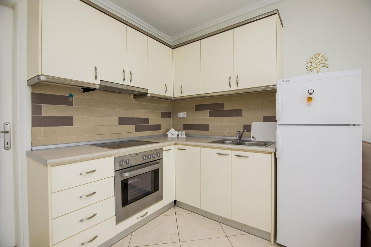 Kasta Bnb Ofrínion Dış mekan fotoğraf