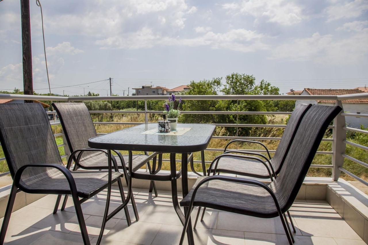 Kasta Bnb Ofrínion Dış mekan fotoğraf